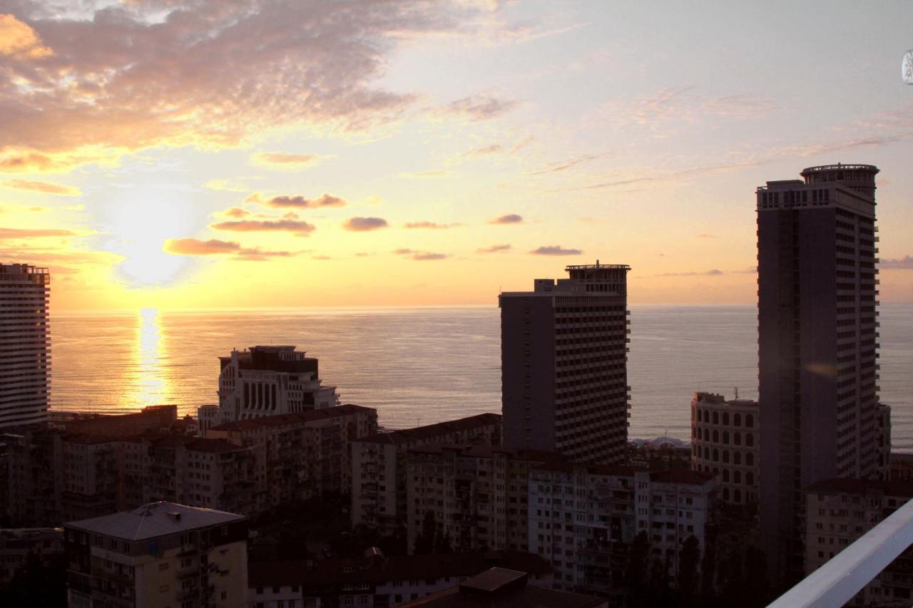 Ferienwohnung Batumi Real Lux Exterior foto